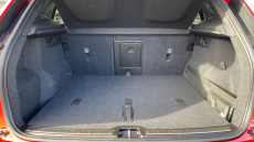 Volvo Xc40 2.0 T4 R DESIGN Pro 5dr Geartronic Petrol Estate